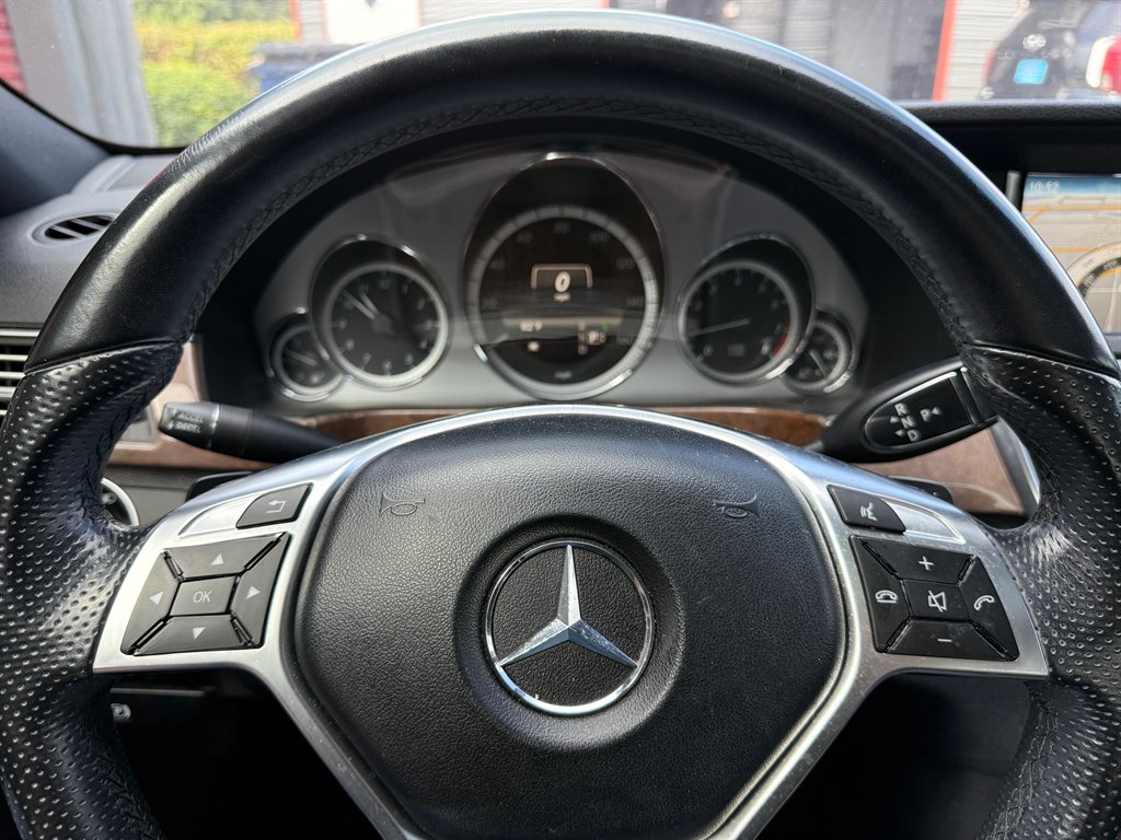 2013 Mercedes-Benz E-Class - Photo 12