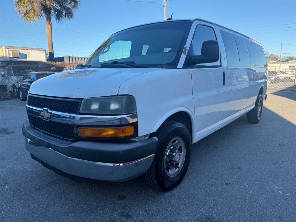 2012 Chevrolet Express 3500 LS Extended's photo