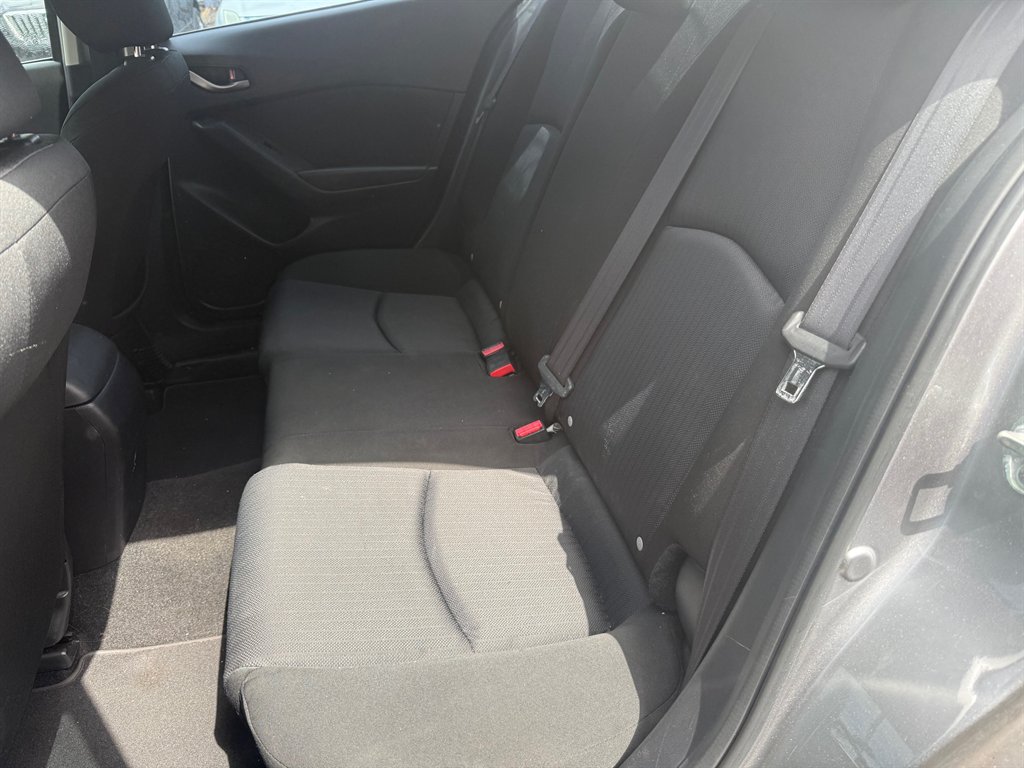 2016 Mazda MAZDA3 i Sport - Photo 9