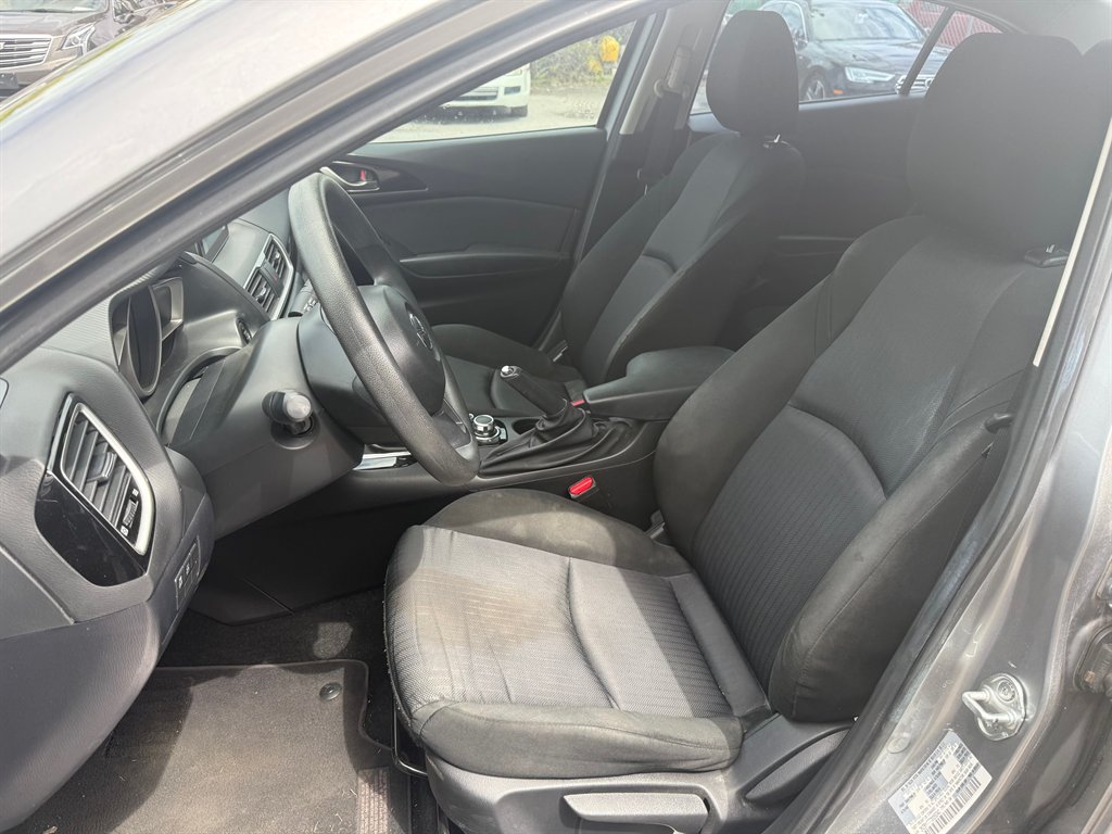 2016 Mazda MAZDA3 i Sport - Photo 8